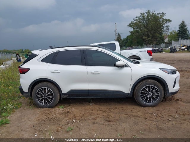 Ford Escape 2025 1FMCU0E10SUB10797 Image 13