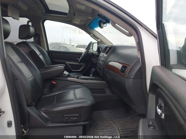 12694494 :رقم المزاد ، 5N1AA0NE3FN607166 vin ، 2015 Nissan Armada Platinum مزاد بيع