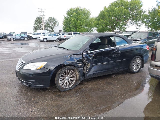 2011 Chrysler 200 Touring მანქანა იყიდება აუქციონზე, vin: 1C3BC2EG2BN566320, აუქციონის ნომერი: 12694533
