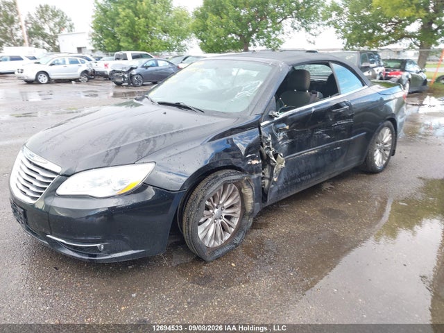 2011 Chrysler 200 Touring მანქანა იყიდება აუქციონზე, vin: 1C3BC2EG2BN566320, აუქციონის ნომერი: 12694533