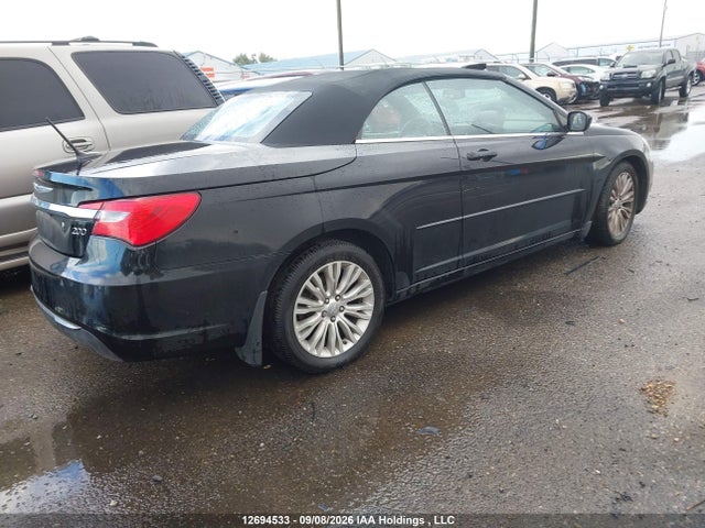 2011 Chrysler 200 Touring მანქანა იყიდება აუქციონზე, vin: 1C3BC2EG2BN566320, აუქციონის ნომერი: 12694533