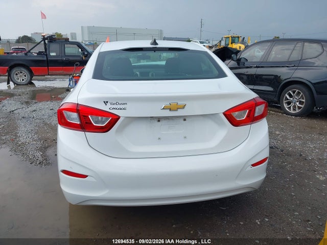 Продажа на аукционе авто 2018 Chevrolet Cruze Ls Auto, vin: 1G1BC5SM5J7175682, номер лота: 12694535