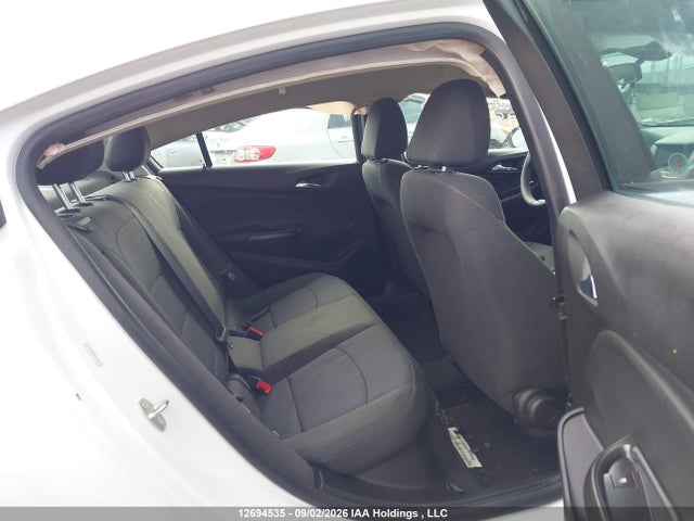 Продажа на аукционе авто 2018 Chevrolet Cruze Ls Auto, vin: 1G1BC5SM5J7175682, номер лота: 12694535