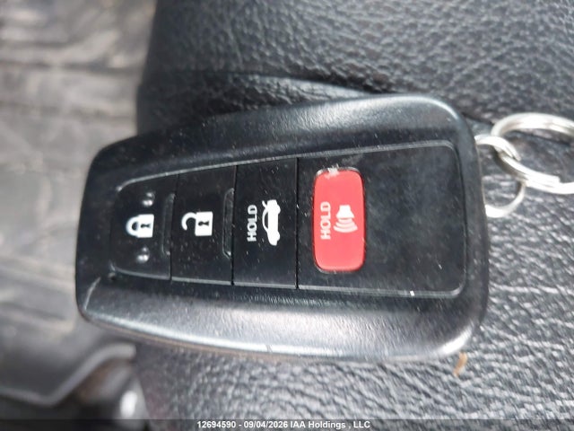 12694590 :رقم المزاد ، 5YFBPRBE0LP109053 vin ، 2020 Toyota Corolla Le مزاد بيع