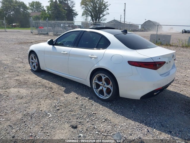 Продажа на аукционе авто 2018 Alfa Romeo Giulia Ti Q4, vin: ZARFAEEN7J7580435, номер лота: 12694602