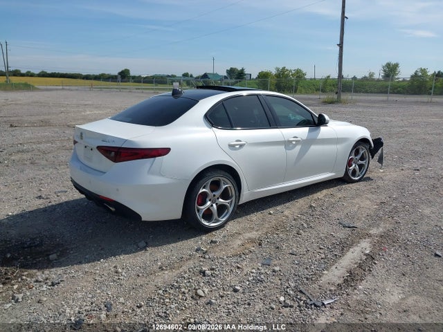 Продажа на аукционе авто 2018 Alfa Romeo Giulia Ti Q4, vin: ZARFAEEN7J7580435, номер лота: 12694602