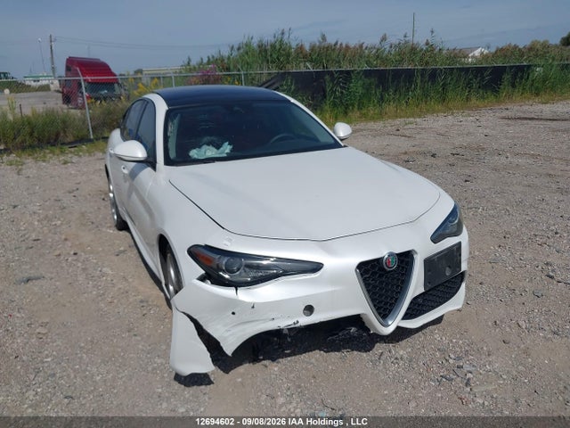 Продажа на аукционе авто 2018 Alfa Romeo Giulia Ti Q4, vin: ZARFAEEN7J7580435, номер лота: 12694602