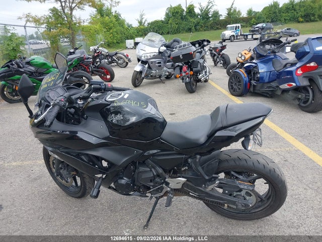 Kawasaki Ex650 F 2017 JKAEXEK12HDA06291 Image 16