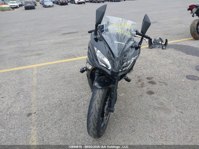 Kawasaki Ex650 F 2017 JKAEXEK12HDA06291 Image 5