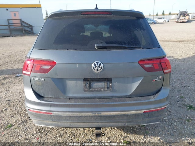 3VV4B7AX9JM082911 Volkswagen Tiguan Sel Premium