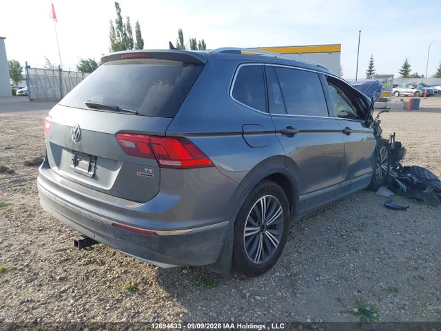3VV4B7AX9JM082911 Volkswagen Tiguan Sel Premium