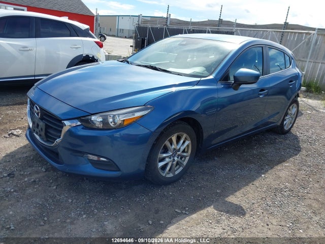 Mazda Mazda3 Gs 2017 3MZBN1L79HM137355 Image 2