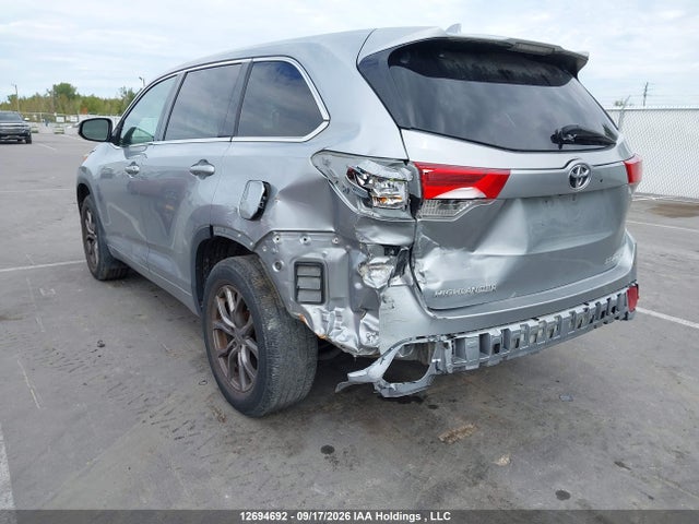 Toyota Highlander Le 2016 5TDBKRFH4GS266696 Image 6