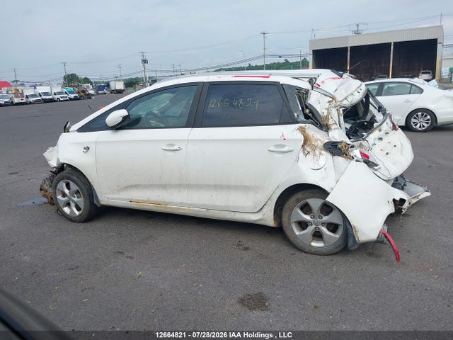 KIA Rondo Lx 2014 KNAHT8A39E7023533 Image 14