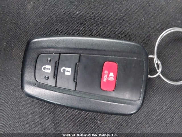 12694723 :رقم المزاد ، JTNKHMBX2L1070922 vin ، 2020 Toyota C-hr Xle Premium مزاد بيع