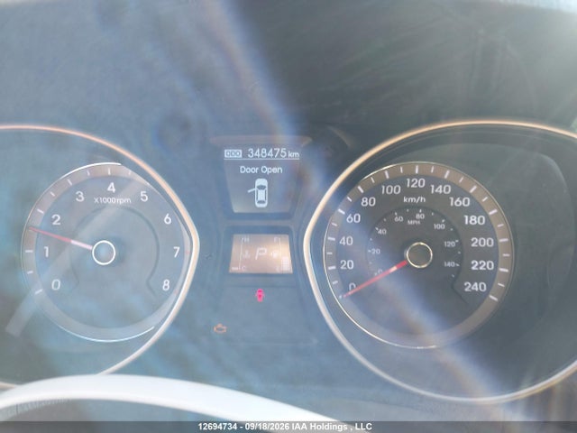 2013 Hyundai Elantra Gt მანქანა იყიდება აუქციონზე, vin: KMHD25LE9DU063642, აუქციონის ნომერი: 12694734