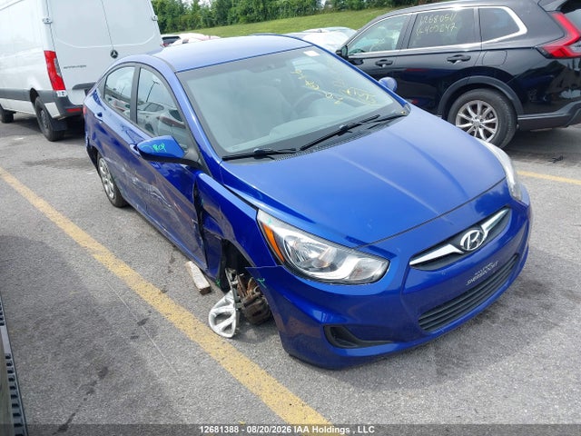 2013 Hyundai Accent Gl მანქანა იყიდება აუქციონზე, vin: KMHCT4AE5DU512224, აუქციონის ნომერი: 12681388