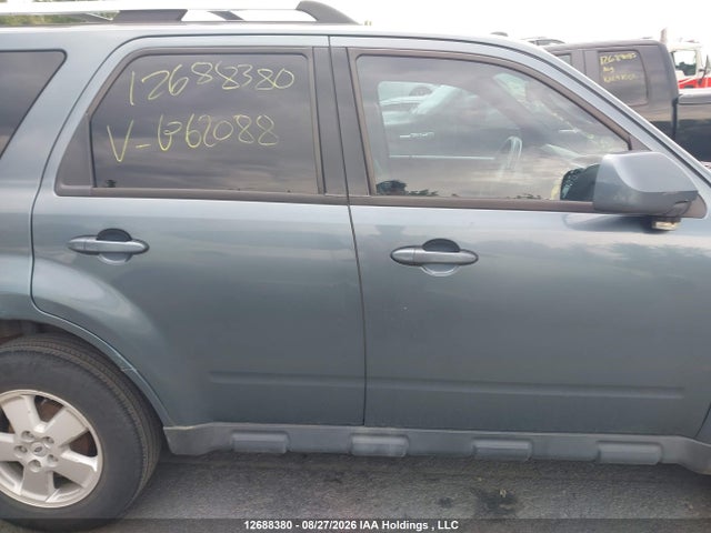 2011 Ford Escape Limited მანქანა იყიდება აუქციონზე, vin: 1FMCU9EG5BKB62088, აუქციონის ნომერი: 12688380