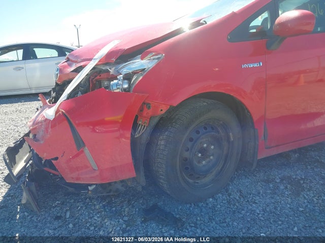 JTDZN3EUXGJ042198 Toyota PRIUS V