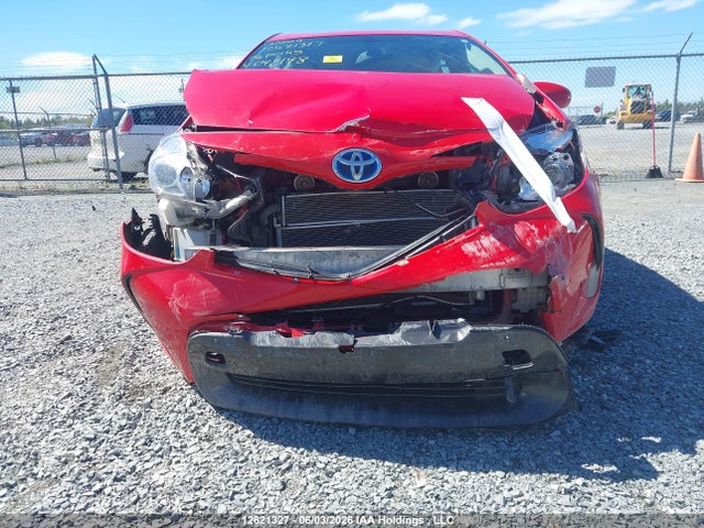 JTDZN3EUXGJ042198 Toyota PRIUS V
