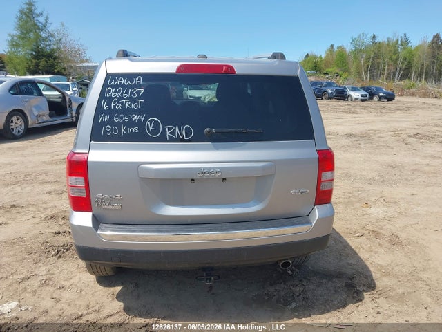 1C4NJRAB9GD625944 Jeep Patriot Sport/north