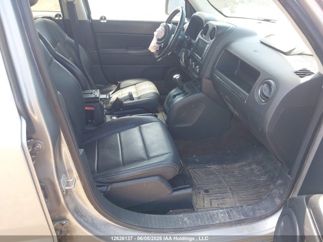 1C4NJRAB9GD625944 Jeep Patriot Sport/north