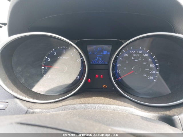 12675707 :رقم المزاد ، KM8JUCAC5BU224262 vin ، 2011 Hyundai Tucson Limited مزاد بيع