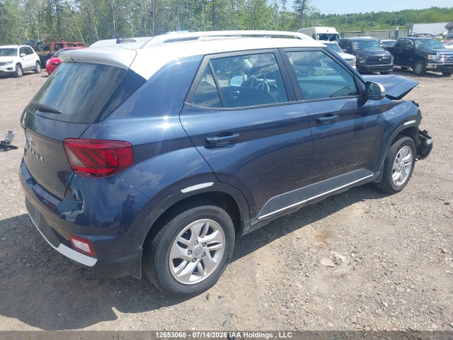 KMHRC8A36SU346759 Hyundai Venue Preferred W/two-tone
