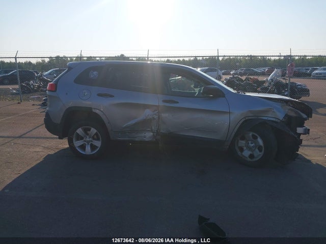 1C4PJLAB1GW128378 Jeep Cherokee Sport