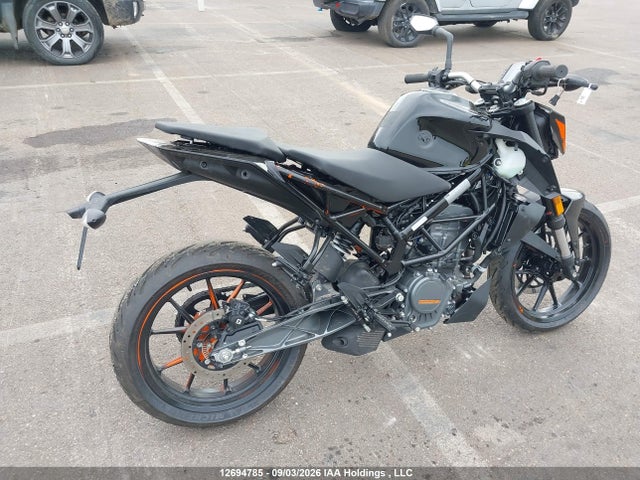 KTM 200 Duke 2023 MD2JPC408PC015988 Image 18