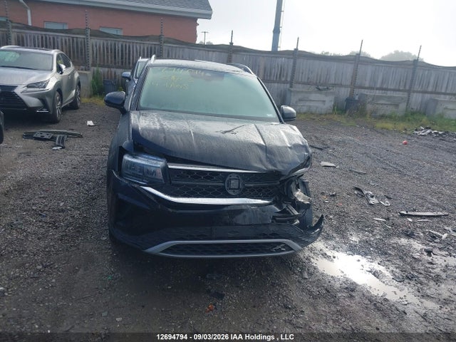 Volkswagen TAOS SE 2024 3VVSX7B24RM091703 Image 13