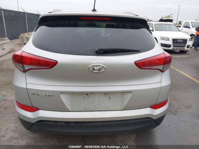 12694807 :رقم المزاد ، KM8J33A49HU307195 vin ، 2017 Hyundai Tucson Premium مزاد بيع