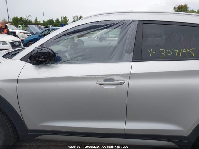 Aukcja sprzedaży 2017 Hyundai Tucson Premium, vin: KM8J33A49HU307195, numer aukcji: 12694807
