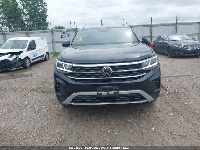 12694809 :رقم المزاد ، 1V2BE2CA5PC201975 vin ، 2023 Volkswagen Atlas Cross Sport Sel مزاد بيع