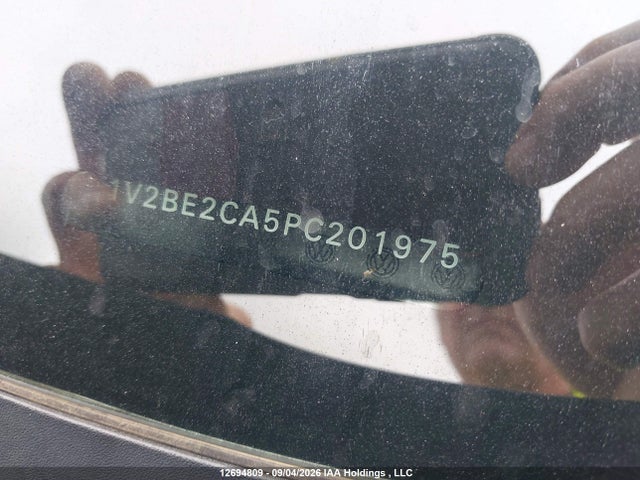 12694809 :رقم المزاد ، 1V2BE2CA5PC201975 vin ، 2023 Volkswagen Atlas Cross Sport Sel مزاد بيع