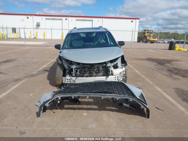 2024 Toyota Sienna Xse 7-passenger მანქანა იყიდება აუქციონზე, vin: 5TDGSKFC1RS141434, აუქციონის ნომერი: 12694810