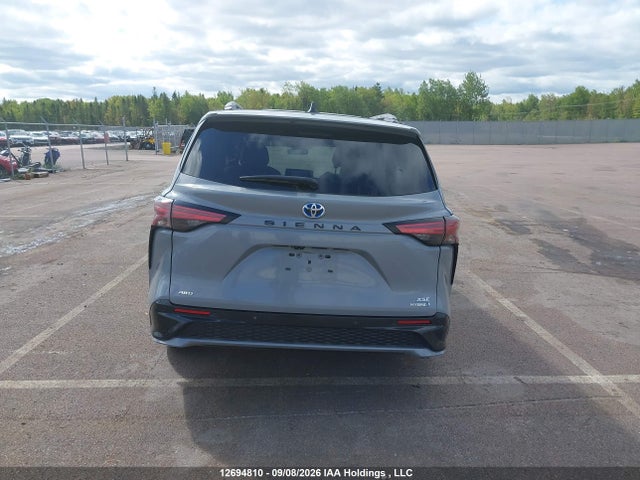 2024 Toyota Sienna Xse 7-passenger მანქანა იყიდება აუქციონზე, vin: 5TDGSKFC1RS141434, აუქციონის ნომერი: 12694810