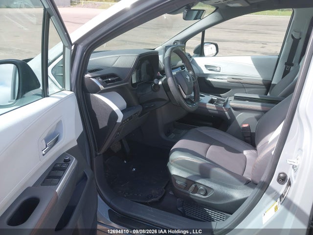 2024 Toyota Sienna Xse 7-passenger მანქანა იყიდება აუქციონზე, vin: 5TDGSKFC1RS141434, აუქციონის ნომერი: 12694810