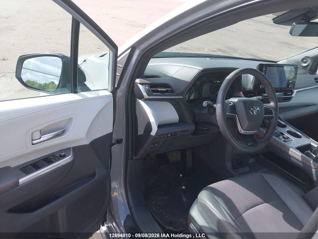 2024 Toyota Sienna Xse 7-passenger მანქანა იყიდება აუქციონზე, vin: 5TDGSKFC1RS141434, აუქციონის ნომერი: 12694810