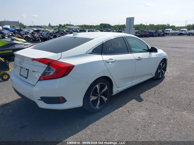 Honda Civic Touring 2018 2HGFC1F96JH105184 Image 4