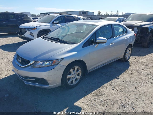 Honda Civic 2015 2HGFB2F5XFH012682 Image 2