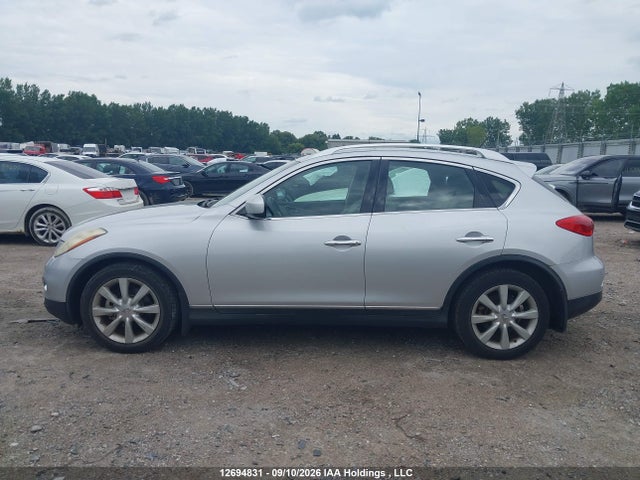 12694831 :رقم المزاد ، JNKAJ09F88M362654 vin ، 2008 Infiniti Ex35 Journey مزاد بيع