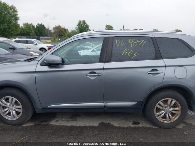 Mitsubishi Outlander Se 2017 JA4JZ3AX6HZ602488 Image 14