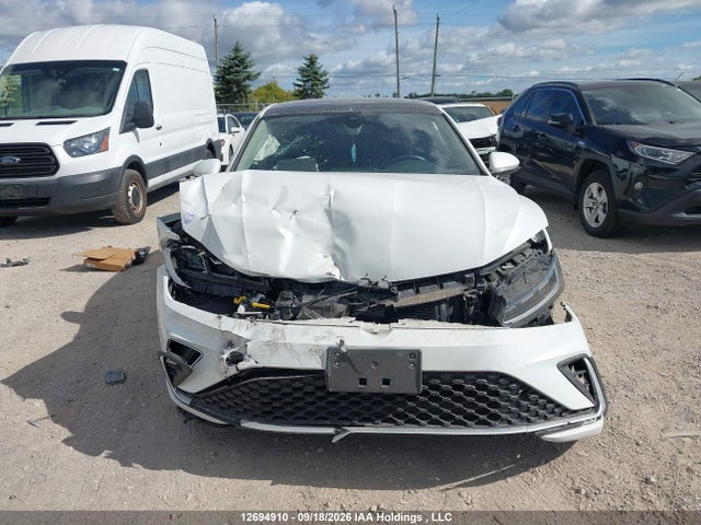 Volkswagen Jetta Highline 2025 3VWGX7BU4SM025452 Image 11