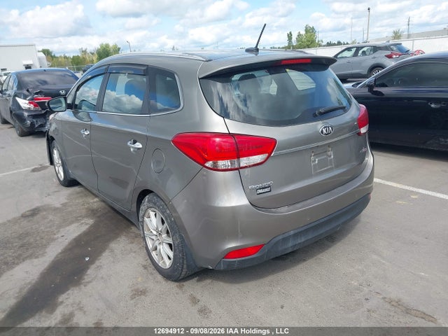 2014 Kia Rondo მანქანა იყიდება აუქციონზე, vin: KNAHU8A36E7021395, აუქციონის ნომერი: 12694912