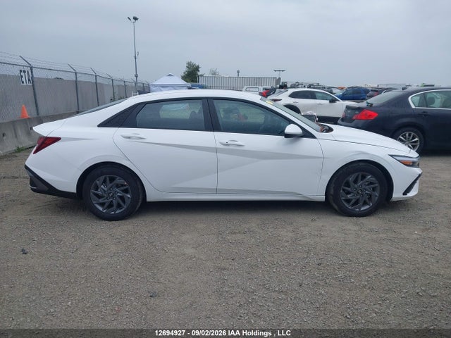 2026 Hyundai Elantra Sel Sport მანქანა იყიდება აუქციონზე, vin: KMHLM4DG8TU260204, აუქციონის ნომერი: 12694927