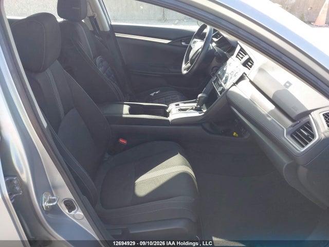 2HGFC2F56KH027431 Honda Civic Lx
