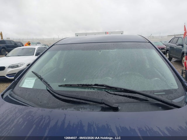 Toyota Matrix S 2014 2T1KU4EEXEC135492 Image 17