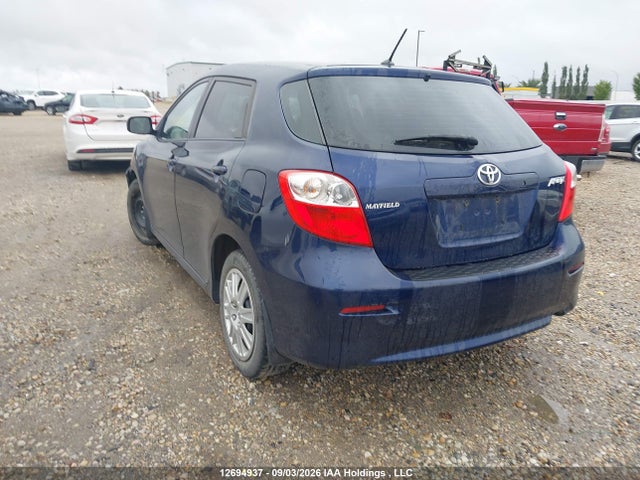 Toyota Matrix S 2014 2T1KU4EEXEC135492 Image 3