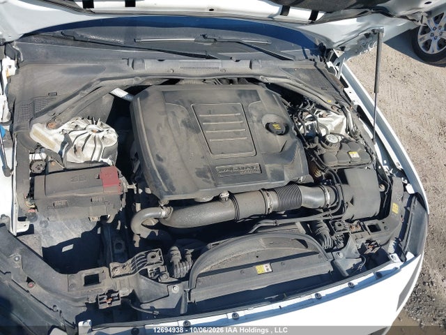 Jaguar XF 2018 SAJBL4FX7JCY70289 Image 10